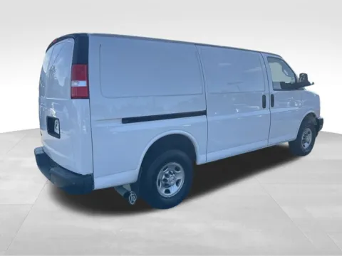 More photos of 2021 Chevrolet Express 2500 Work Van at Bridge Auto Group, NJ