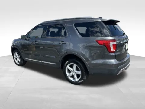 More photos of 2016 Ford Explorer XLT at Bridge Auto Group, NJ