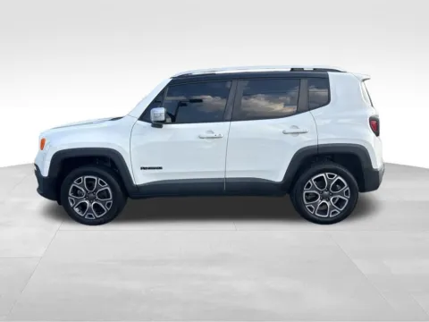 More photos of 2017 Jeep Renegade Limited at Bridge Auto Group, NJ