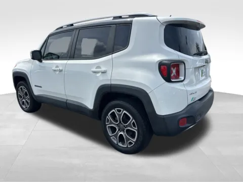 More photos of 2017 Jeep Renegade Limited at Bridge Auto Group, NJ