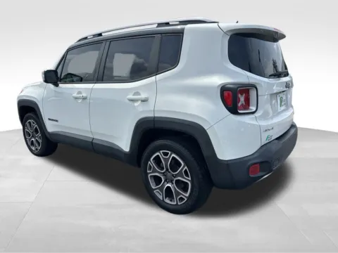More photos of 2017 Jeep Renegade Limited at Bridge Auto Group, NJ