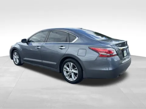 More photos of 2015 Nissan Altima 2.5 SL at Bridge Auto Group, NJ