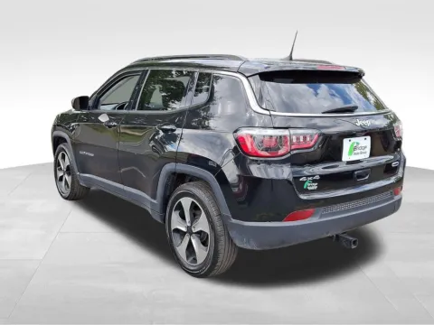 More photos of 2017 Jeep New Compass Latitude at Bridge Auto Group, NJ