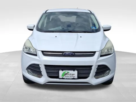 Photos of 2014 Ford Escape SE for sale in Berlin, NJ at Bridge Auto Group