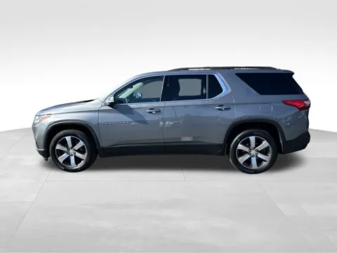 More photos of 2021 Chevrolet Traverse LT Leather at Bridge Auto Group, NJ