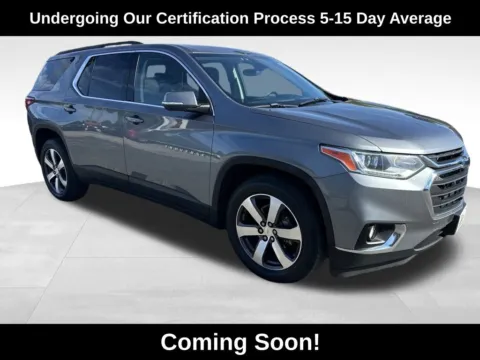 Gray 2021 Chevrolet Traverse LT Leather for sale in Berlin, NJ