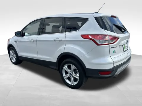More photos of 2016 Ford Escape SE at Bridge Auto Group, NJ