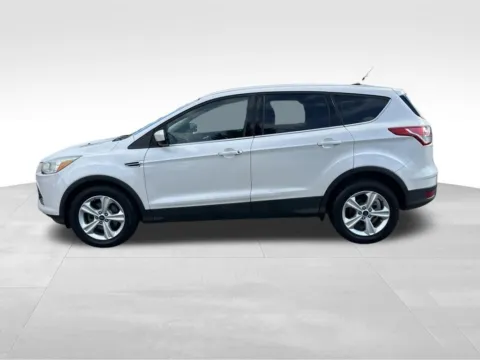 More photos of 2016 Ford Escape SE at Bridge Auto Group, NJ