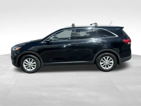 More photos of 2017 Kia Sorento LX at Bridge Auto Group, NJ