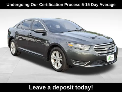 Gray 2015 Ford Taurus SEL for sale in Berlin, NJ