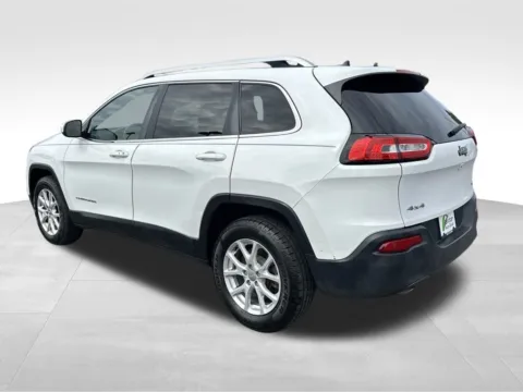 More photos of 2015 Jeep Cherokee Latitude at Bridge Auto Group, NJ
