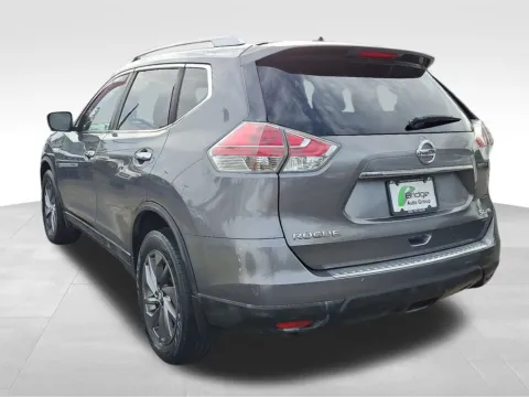 More photos of 2016 Nissan Rogue SL at Bridge Auto Group, NJ