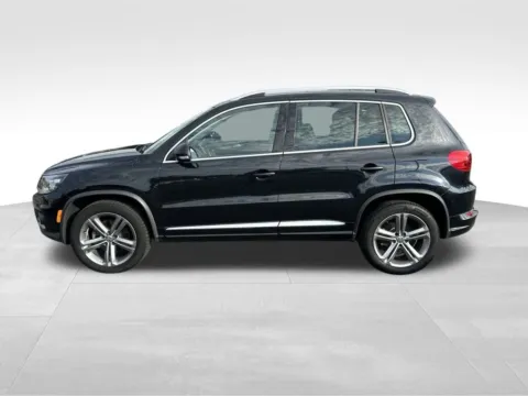 More photos of 2017 Volkswagen Tiguan Sport at Bridge Auto Group, NJ