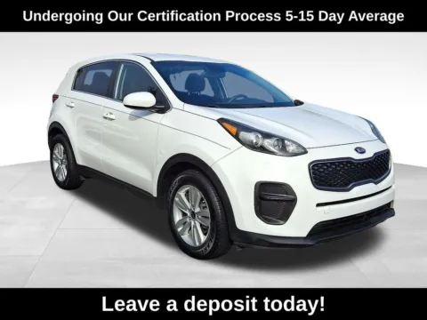 White 2019 Kia Sportage LX for sale in Berlin, NJ