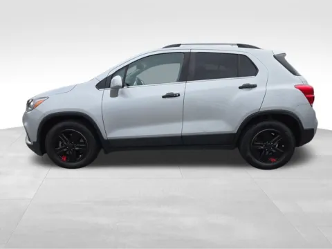 More photos of 2019 Chevrolet Trax LT at Bridge Auto Group, NJ