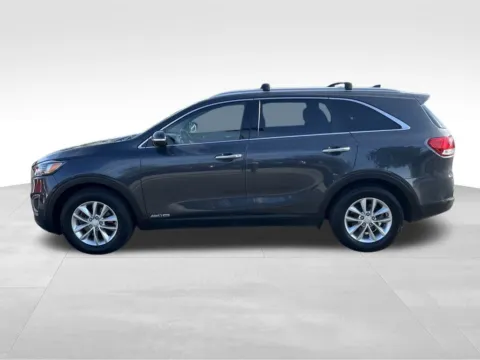 More photos of 2016 Kia Sorento LX at Bridge Auto Group, NJ