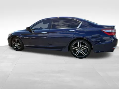 More photos of 2017 Honda Accord Sport at Bridge Auto Group, NJ