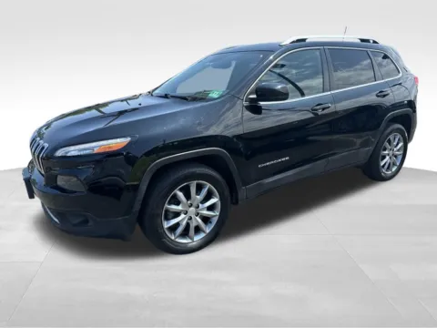 More photos of 2018 Jeep Cherokee Limited at Bridge Auto Group, NJ