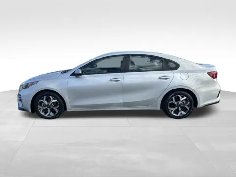More photos of 2021 Kia Forte LXS at Bridge Auto Group, NJ