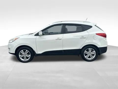 More photos of 2013 Hyundai Tucson GLS at Bridge Auto Group, NJ