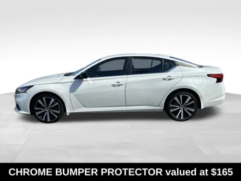 More photos of 2020 Nissan Altima 2.5 SR at Bridge Auto Group, NJ