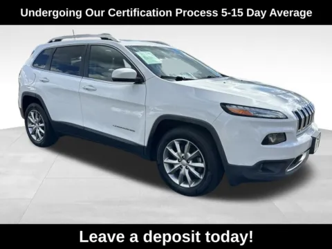 White 2018 Jeep Cherokee Limited for sale in Berlin, NJ