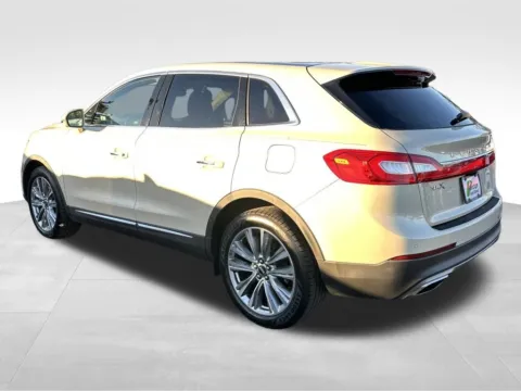 More photos of 2016 Lincoln MKX Reserve at Bridge Auto Group, NJ