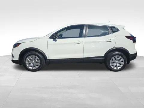 More photos of 2020 Nissan Rogue Sport S at Bridge Auto Group, NJ