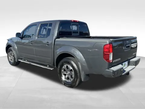 More photos of 2014 Nissan Frontier PRO-4X at Bridge Auto Group, NJ