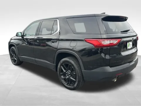 More photos of 2021 Chevrolet Traverse LS at Bridge Auto Group, NJ