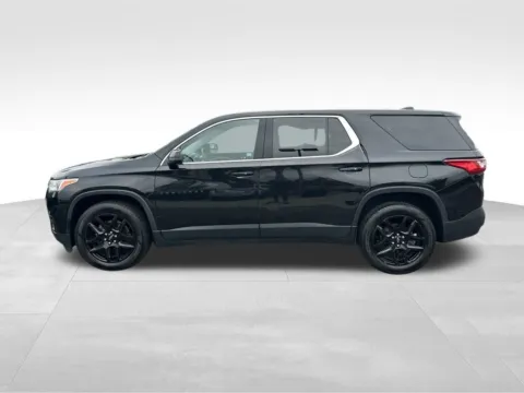 More photos of 2021 Chevrolet Traverse LS at Bridge Auto Group, NJ