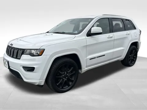 Another view of 2019 Jeep Grand Cherokee Altitude for sale in Berlin, NJ at Bridge Auto Group