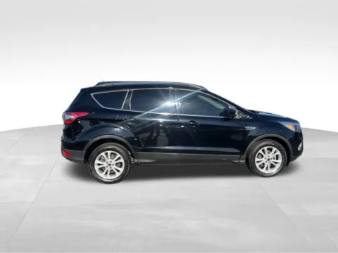 More photos of 2018 Ford Escape SE at Bridge Auto Group, NJ