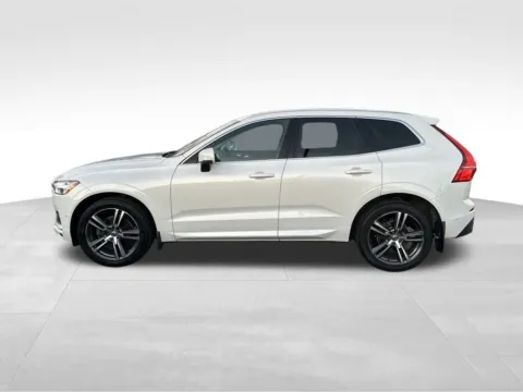 More photos of 2019 Volvo XC60 T5 Momentum at Bridge Auto Group, NJ