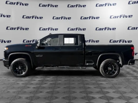 Photos of 2020 Chevrolet Silverado 2500HD LT for sale in Nashua, NH at CarFive Nashua, NH