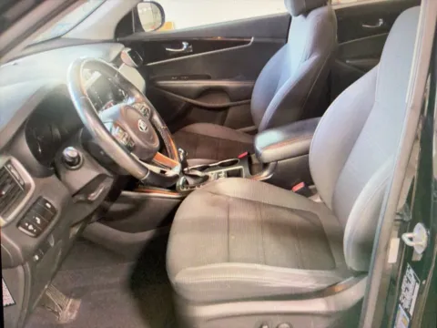 More photos of 2017 Kia Sorento LX at CarFive Nashua, NH, NH