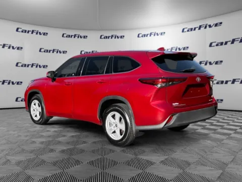 Another view of 2021 Toyota Highlander LE for sale in Nashua, NH at CarFive Nashua, NH