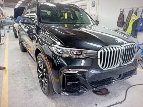 More photos of 2019 BMW X7 xDrive50i at CarFive Nashua, NH, NH