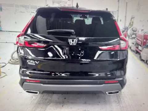 More photos of 2025 Honda CR-V Hybrid Sport-L at CarFive Nashua, NH, NH