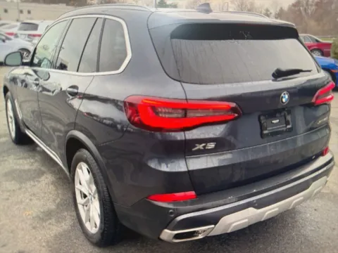 Another view of 2021 BMW X5 xDrive40i for sale in Nashua, NH at CarFive Nashua, NH