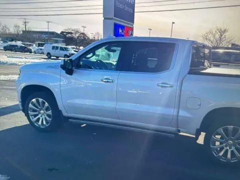 Photos of 2020 Chevrolet Silverado 1500 High Country for sale in Nashua, NH at CarFive Nashua, NH