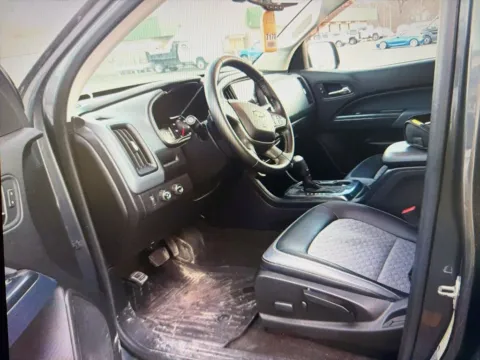 More photos of 2016 Chevrolet Colorado Z71 at CarFive Nashua, NH, NH