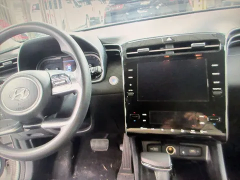 More photos of 2024 Hyundai Tucson SEL at CarFive Nashua, NH, NH