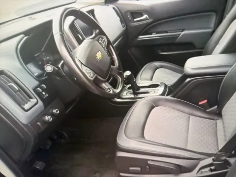 More photos of 2017 Chevrolet Colorado Z71 at CarFive Nashua, NH, NH