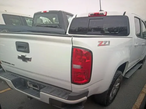 More photos of 2017 Chevrolet Colorado Z71 at CarFive Nashua, NH, NH