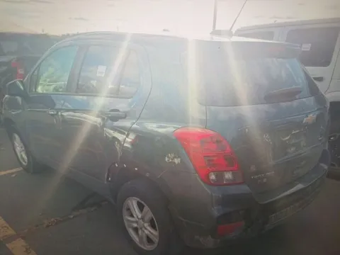 Photos of 2021 Chevrolet Trax LS for sale in Nashua, NH at CarFive Nashua, NH