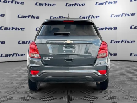 More photos of 2021 Chevrolet Trax LS at CarFive Nashua, NH, NH