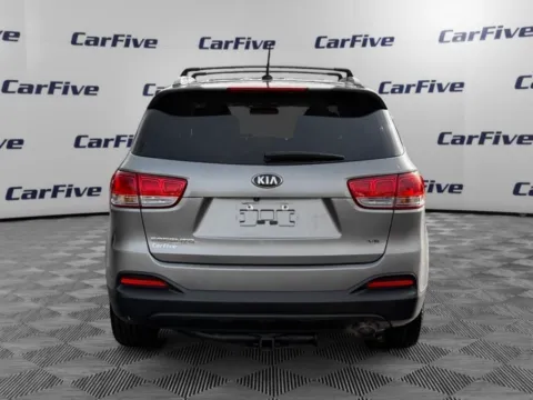 More photos of 2018 Kia Sorento LX at CarFive Nashua, NH, NH
