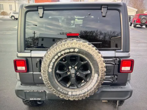 More photos of 2020 Jeep Wrangler Unlimited Willys at CarFive Nashua, NH, NH