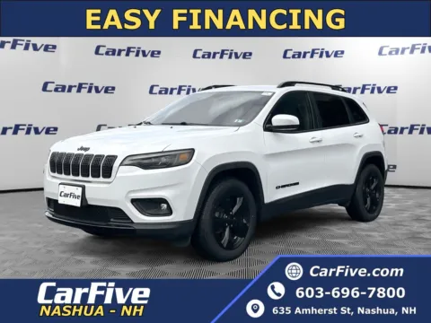 White 2019 Jeep Cherokee Altitude for sale in Nashua, NH